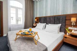 Отель Hotel Margi Тбилиси Стандартный двухместный номер с 1 кроватью-7